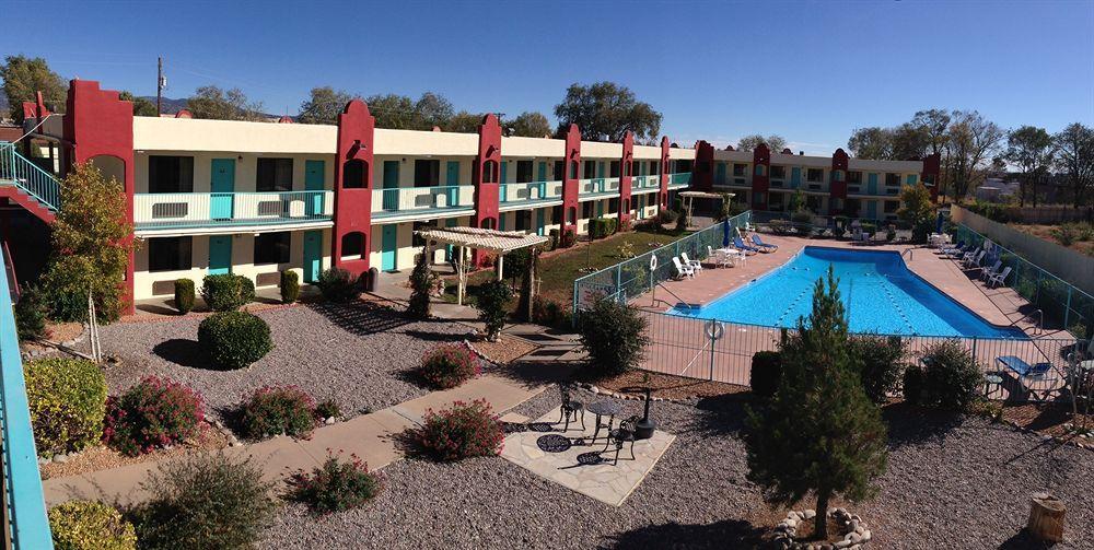 Days Inn By Wyndham Santa Fe New Mexico Exterior foto